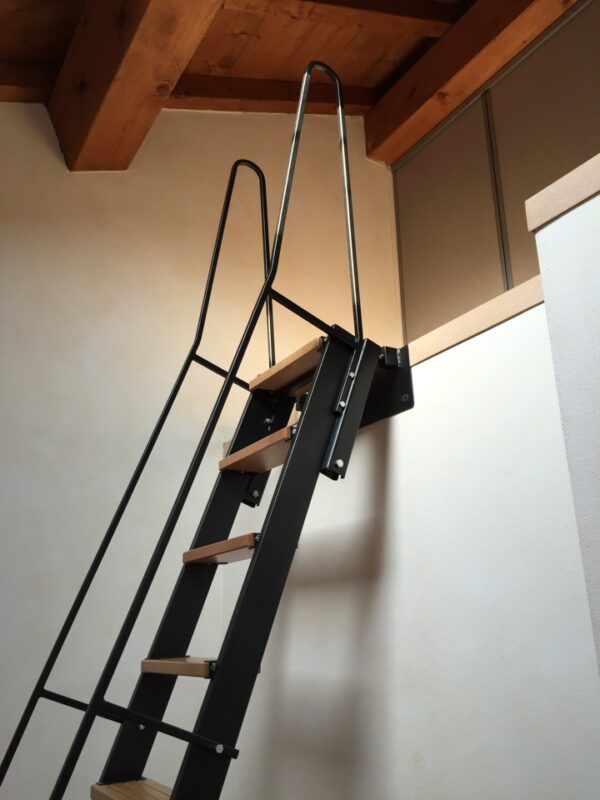 Escalera de rampa rigida para altillo - Imagen 3