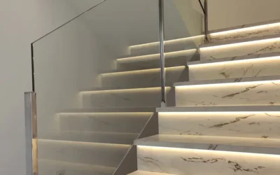 Barandilla de acero inoxidable y cristal vs metal y cristal: diferencias reales y cuándo conviene cada una